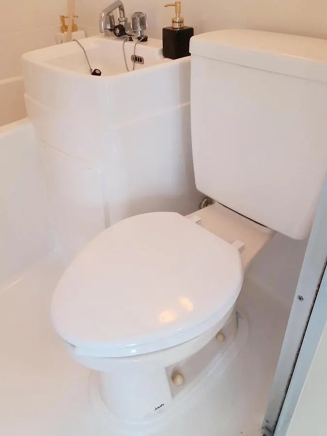 Guest House Shijo K12 C302 京都市